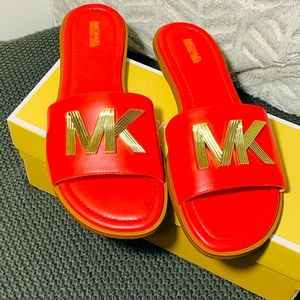 NWT Michael Kors Deanna Leather Sandal Coral Reef